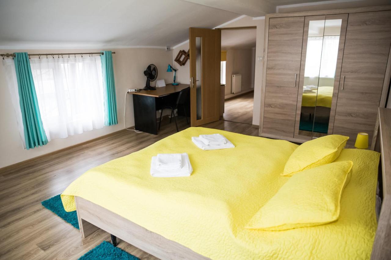 Apartament Beta Appartement Bistriţa Buitenkant foto