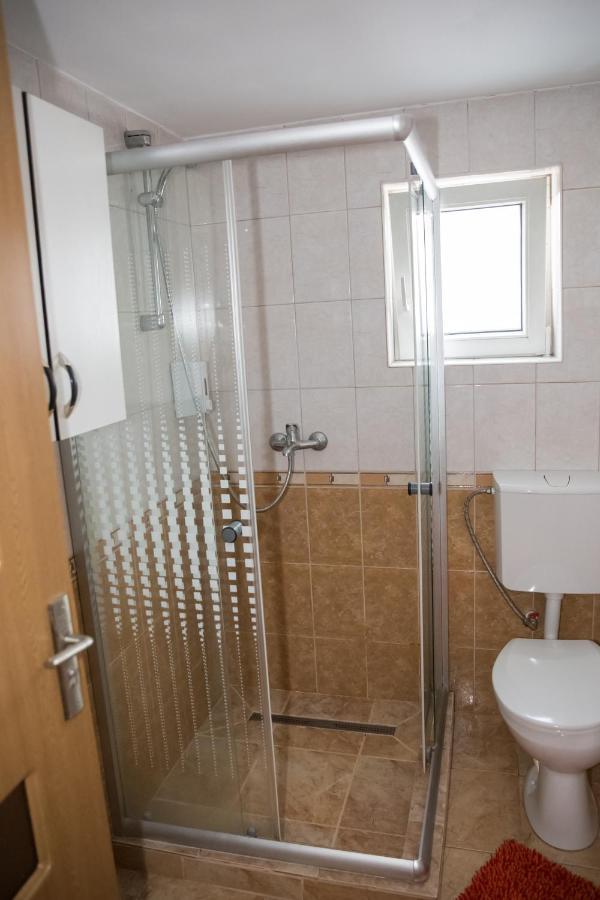 Apartament Beta Appartement Bistriţa Buitenkant foto