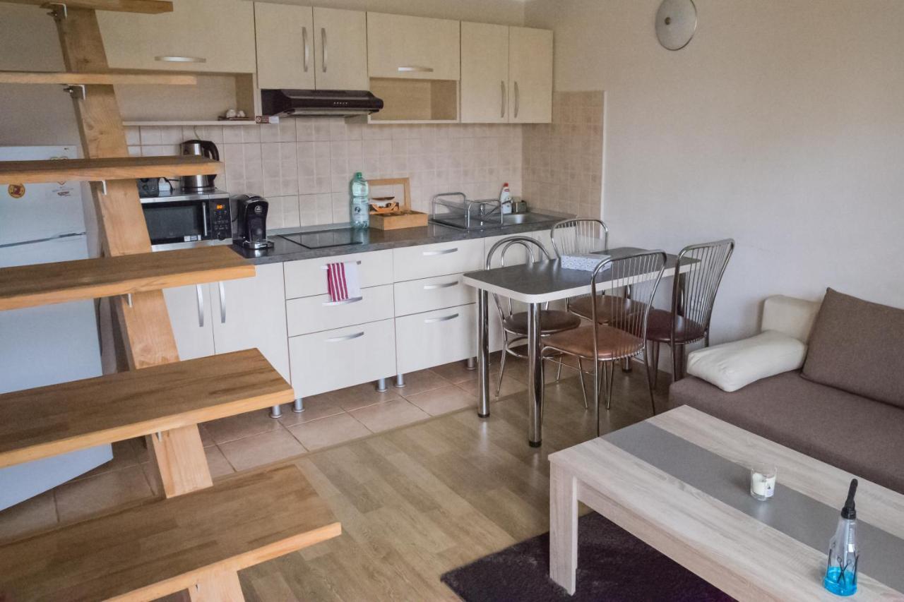 Apartament Beta Appartement Bistriţa Buitenkant foto